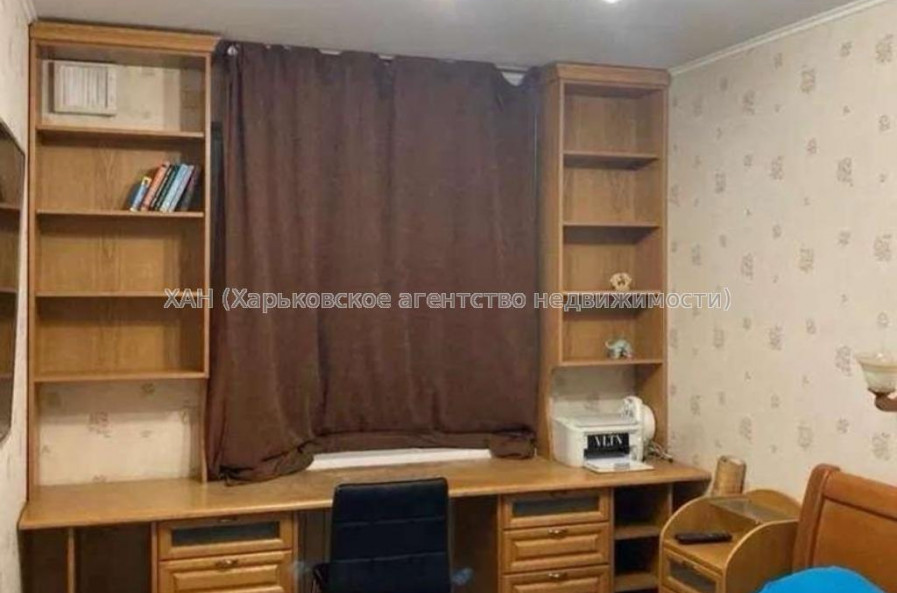 Продам квартиру, Авиационная ул. , 2  ком., 53 м², косметический ремонт 