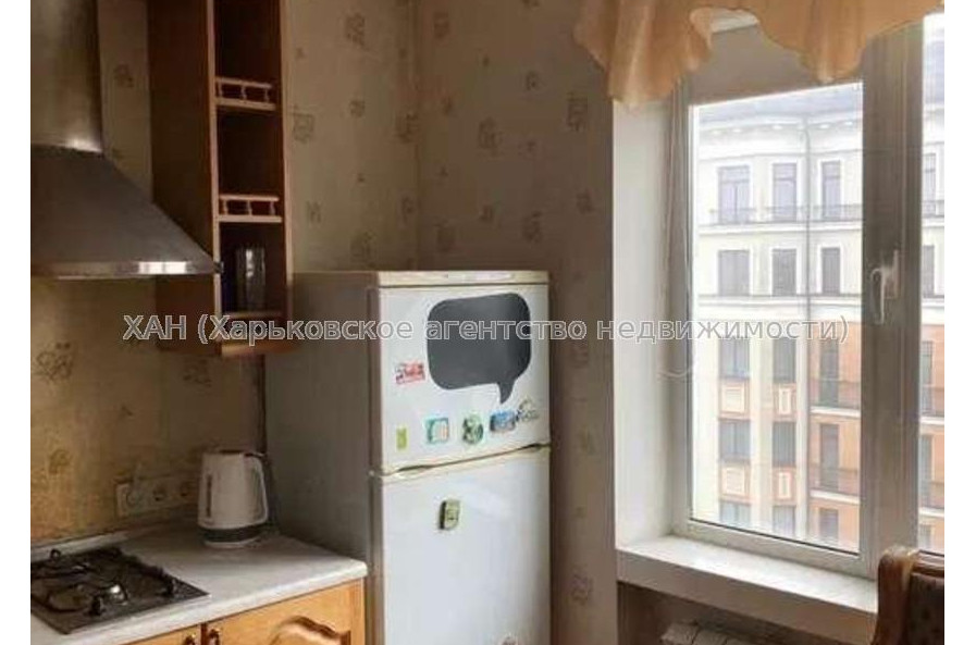 Продам квартиру, Авиационная ул. , 2  ком., 53 м², косметический ремонт 