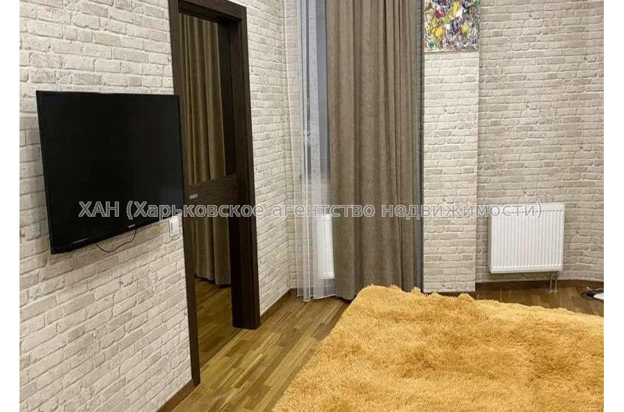 Продам квартиру, Квитки-Основьяненко ул. , 1  ком., 53 м², авторский дизайн 