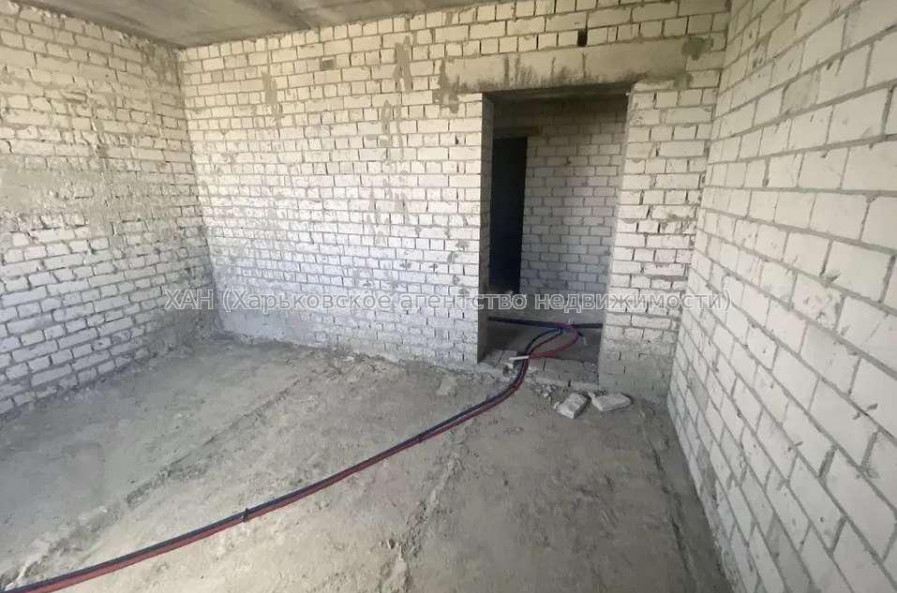 Продам квартиру, Лисаветинская ул. , 2 кім., 56 м², без внутренних работ 