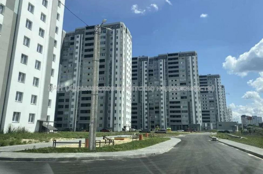 Продам квартиру, Лисаветинская ул. , 2 кім., 56 м², без внутренних работ 