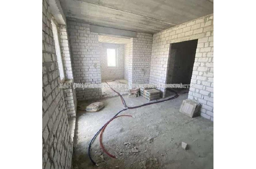 Продам квартиру, Лисаветинская ул. , 2 кім., 56 м², без внутренних работ 