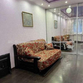 Продам квартиру, Александровский просп. , 2  ком., 42 м², евроремонт