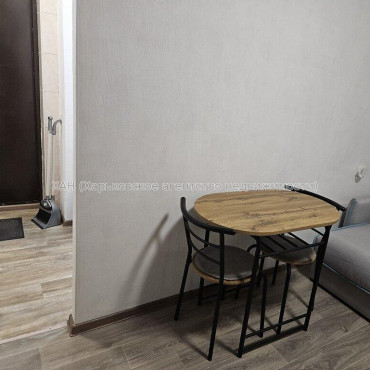 Продам квартиру, Фисановича ул. , 1 кім., 30 м², евроремонт 