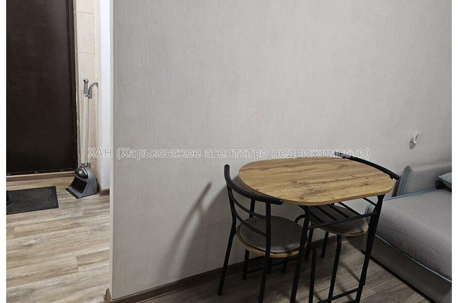 Продам квартиру, Фисановича ул. , 1  ком., 30 м², евроремонт 