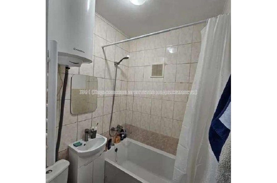 Продам квартиру, Фисановича ул. , 1  ком., 30 м², евроремонт 