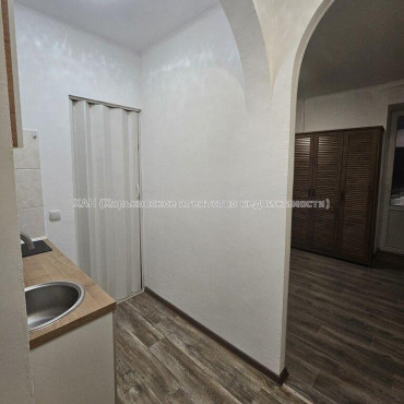 Продам квартиру, Фисановича ул. , 1 кім., 30 м², евроремонт 