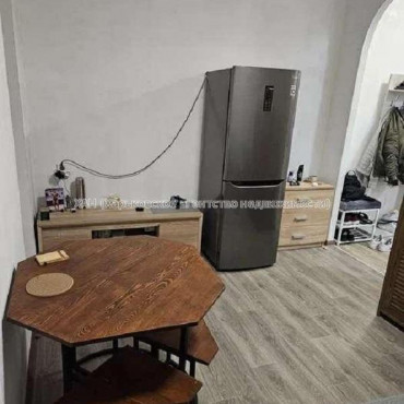 Продам квартиру, Фисановича ул. , 1 кім., 30 м², евроремонт 