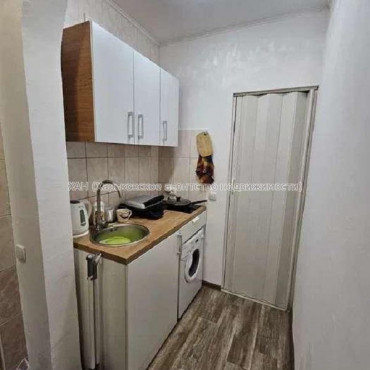 Продам квартиру, Фисановича ул. , 1 кім., 30 м², евроремонт 