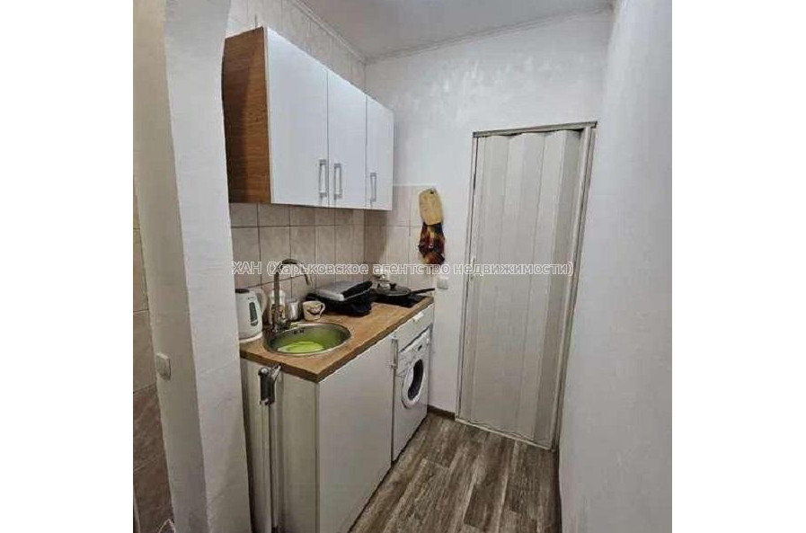 Продам квартиру, Фисановича ул. , 1  ком., 30 м², евроремонт 