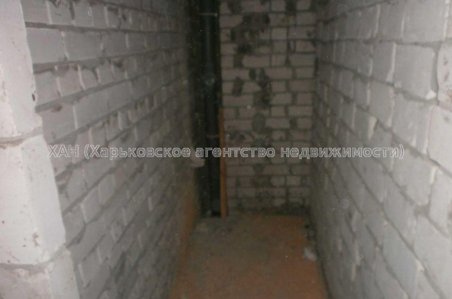 Продам квартиру, Мира ул. , 1 кім., 41 м², без внутренних работ 