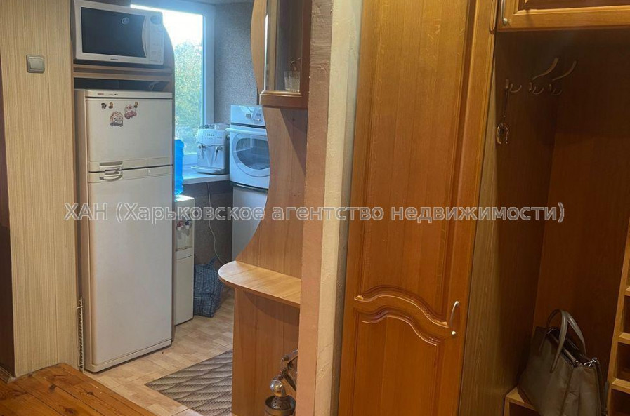 Продам квартиру, 23 Августа ул. , 2  ком., 44 м², капитальный ремонт 