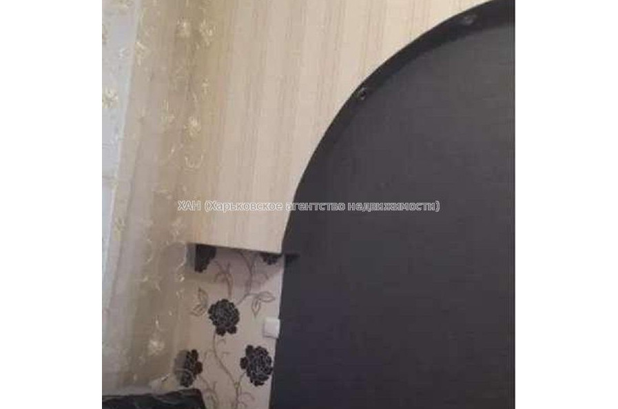 Продам квартиру, Большая Панасовская ул. , 1 кім., 18 м², косметический ремонт 