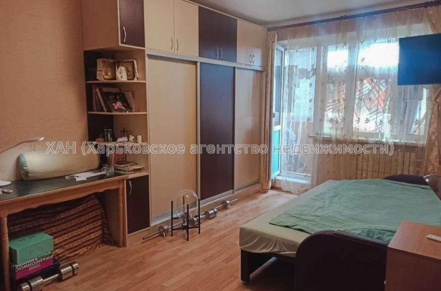 Продам квартиру, Деревянко ул. , 2 кім., 51 м², косметический ремонт 