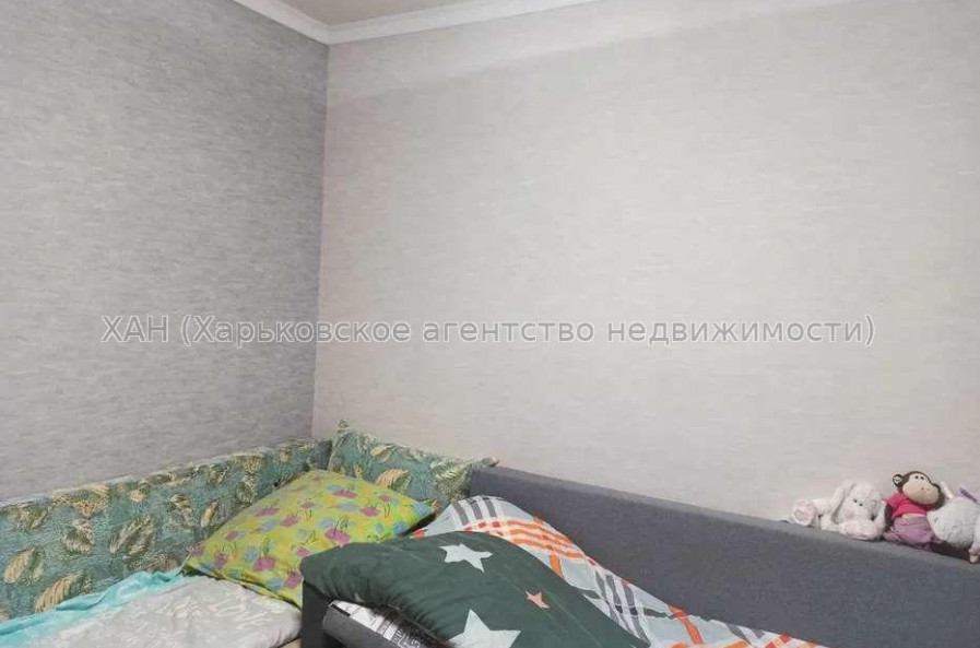 Продам квартиру, Деревянко ул. , 2 кім., 51 м², косметический ремонт 