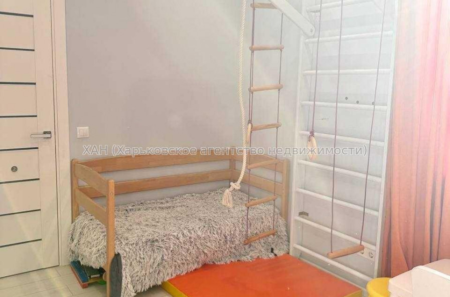 Продам квартиру, Льва Ландау просп. , 3 кім., 58 м², евроремонт 