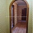 Продам квартиру, Залесская ул. , 3 кім., 65 м², без ремонта 