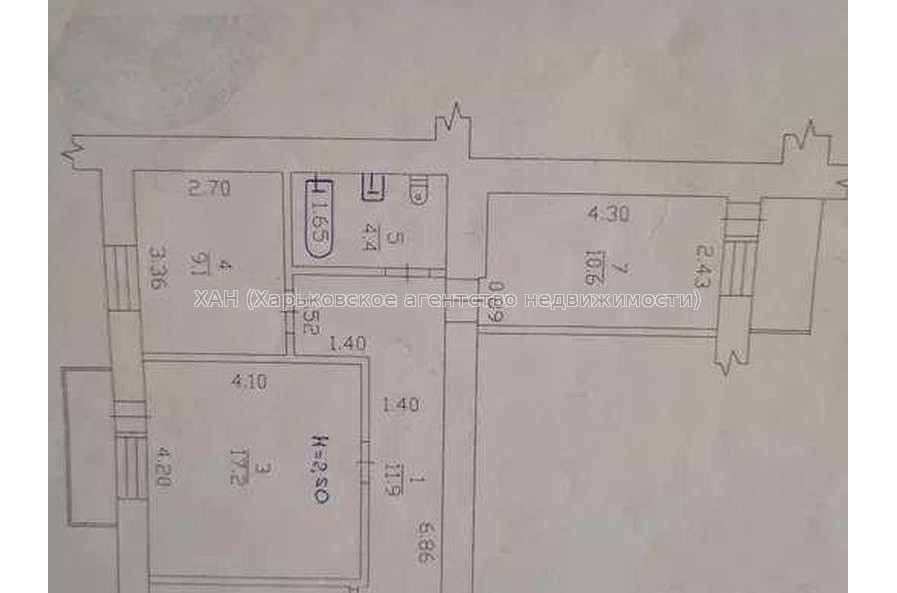 Продам квартиру, Залесская ул. , 3 кім., 65 м², без ремонта 