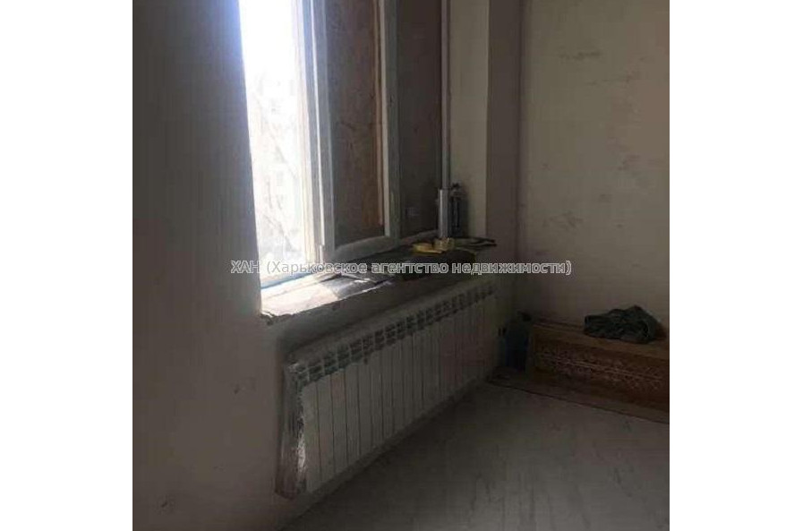 Продам квартиру, Гвардейцев Широнинцев ул. , 2 кім., 76 м², без отделочных работ 