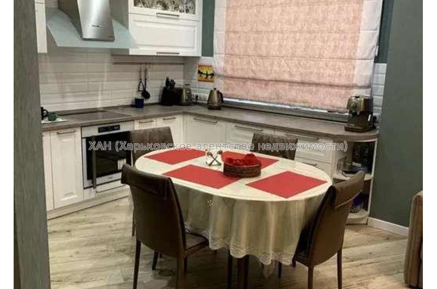Продам квартиру, Отакара Яроша пер. , 3 кім., 96 м², авторский дизайн 