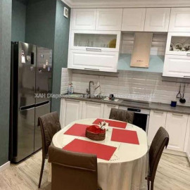 Продам квартиру, Отакара Яроша пер. , 3 кім., 96 м², авторский дизайн
