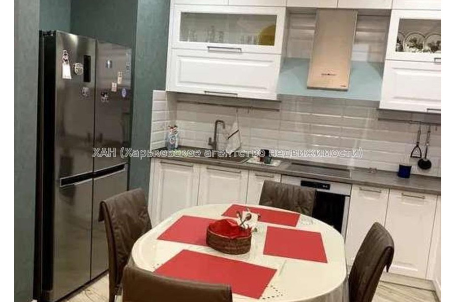Продам квартиру, Отакара Яроша пер. , 3 кім., 96 м², авторский дизайн 