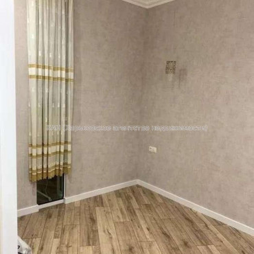 Продам квартиру, Отакара Яроша пер. , 3 кім., 96 м², авторский дизайн 