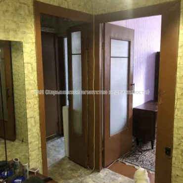 Продам квартиру, Академика Павлова ул. , 2 кім., 46 м², советский ремонт 