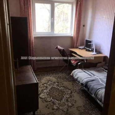 Продам квартиру, Академика Павлова ул. , 2 кім., 46 м², советский ремонт 