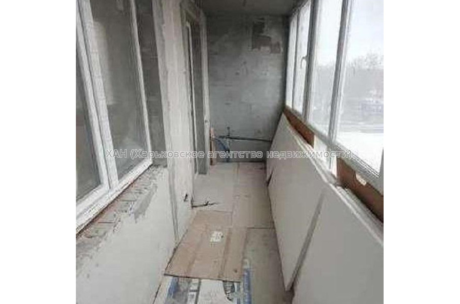 Продам квартиру, Мира ул. , 3  ком., 82 м², без отделочных работ 