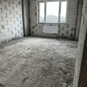 Продам квартиру, Героев Харькова просп. , 3  ком., 102 м², без внутренних работ 