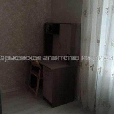 Продам квартиру, Большая Панасовская ул. , 1 кім., 45 м², капитальный ремонт 