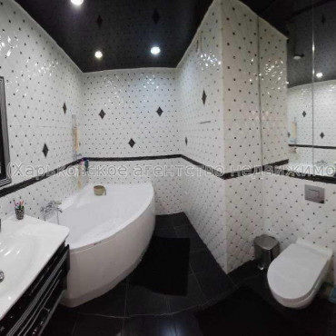 Продам квартиру, Клочковская ул. , 3  ком., 87 м², евроремонт 