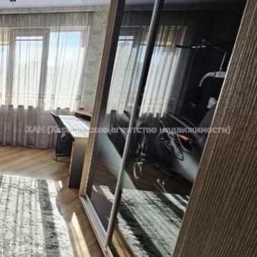 Продам квартиру, Клочковская ул. , 3  ком., 87 м², евроремонт 