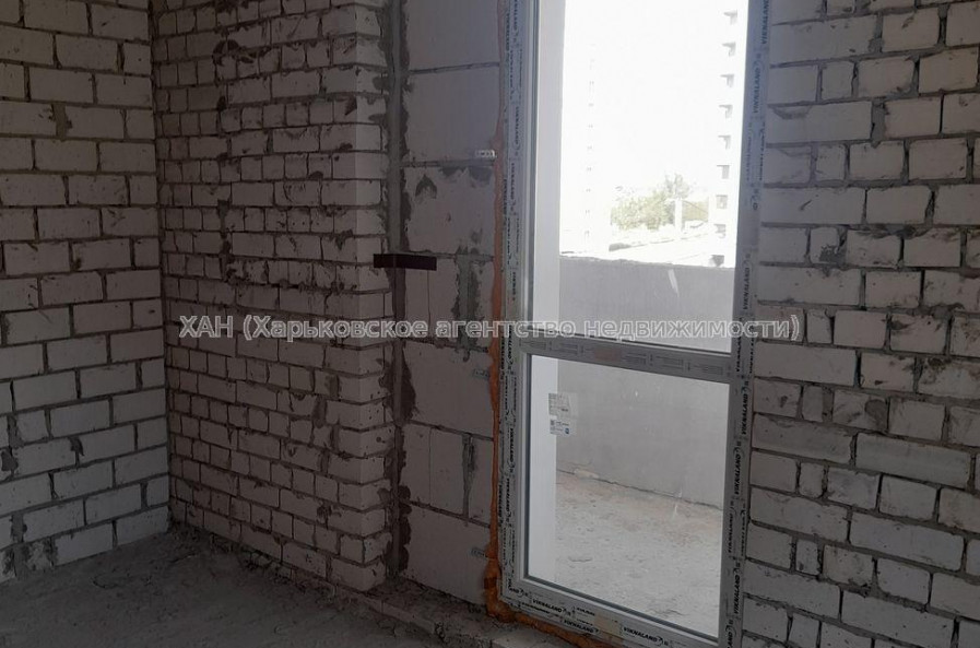 Продам квартиру, Полтавский Шлях ул. , 2  ком., 52 м², без внутренних работ 