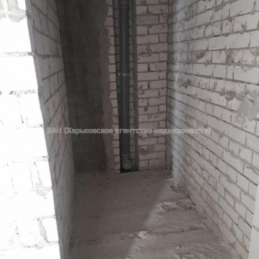 Продам квартиру, Полтавский Шлях ул. , 2 кім., 52 м², без внутренних работ 