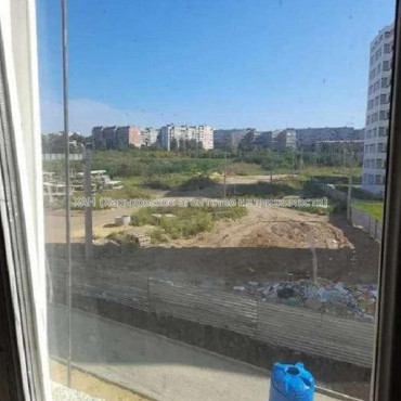 Продам квартиру, Полтавский Шлях ул. , 2 кім., 52 м², без внутренних работ 