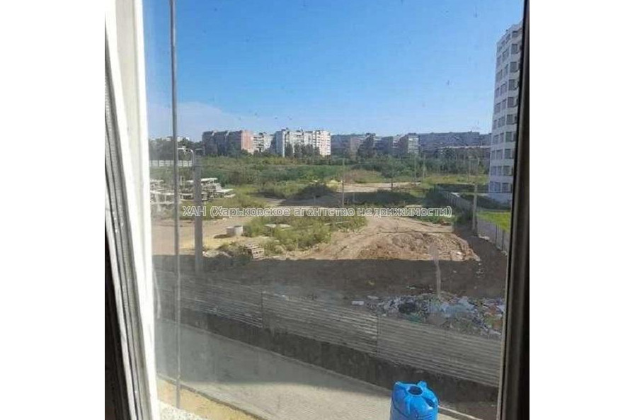 Продам квартиру, Полтавский Шлях ул. , 2  ком., 52 м², без внутренних работ 