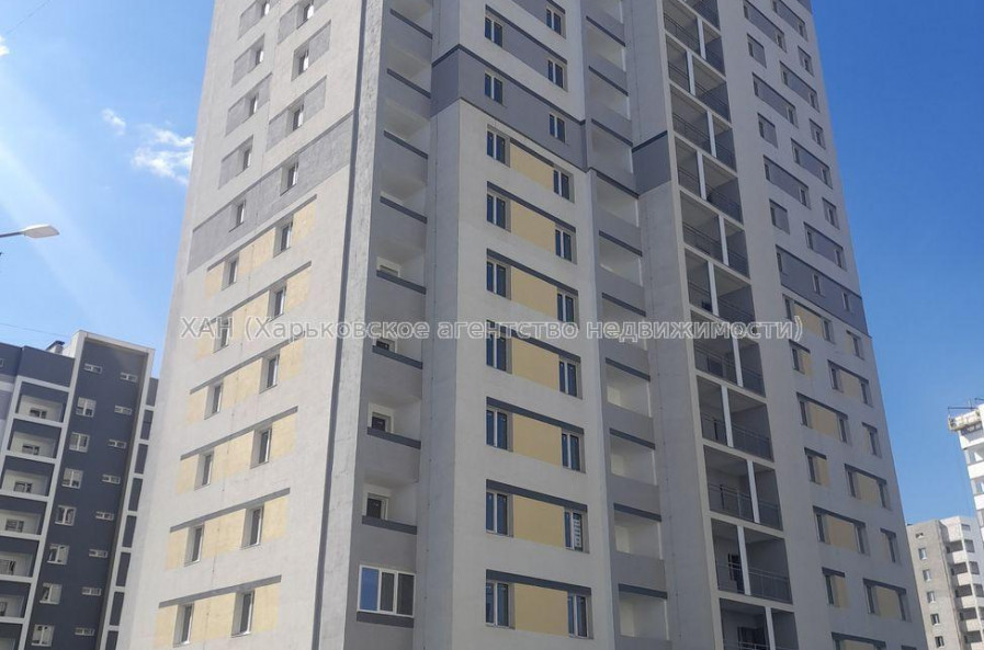 Продам квартиру, Полтавский Шлях ул. , 2  ком., 52 м², без внутренних работ 