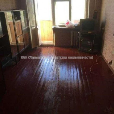 Продам квартиру, Старопрудная ул. , 1 кім., 32 м², советский ремонт 