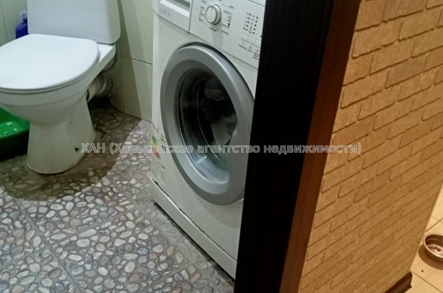Продам квартиру, Библика ул. , 2 кім., 49 м², косметический ремонт 
