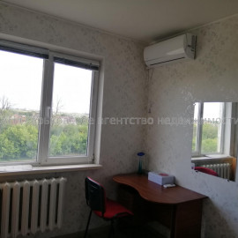 Продам квартиру, Салтовское шоссе , д. 157 , 3  ком., 54.40 м², частичный ремонт