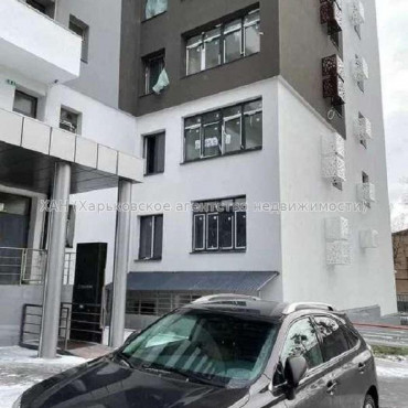 Продам квартиру, Ботаническая ул. , 2 кім., 79 м², без внутренних работ 