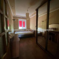 Продам квартиру, Александровский просп. , 3  ком., 56 м², капитальный ремонт 