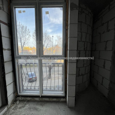 Продам квартиру, Европейская ул. , 2 кім., 51 м², без ремонта 