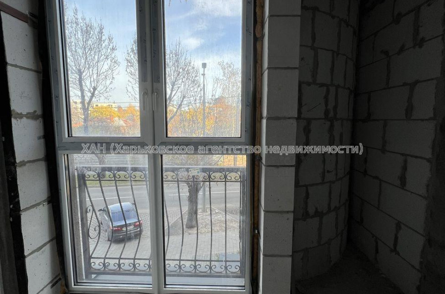 Продам квартиру, Европейская ул. , 2 кім., 51 м², без ремонта 