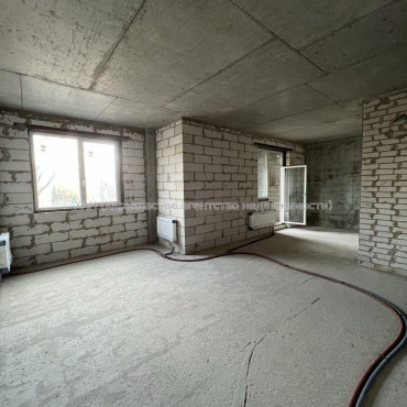 Продам квартиру, Европейская ул. , 2  ком., 51 м², без ремонта 