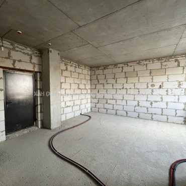 Продам квартиру, Европейская ул. , 2  ком., 51 м², без ремонта 