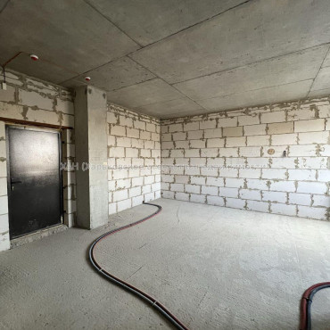 Продам квартиру, Европейская ул. , 2  ком., 51 м², без ремонта 