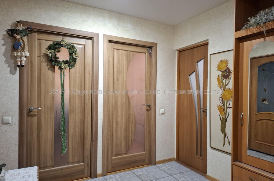 Продам квартиру, Тракторостроителей просп. , 3  ком., 61 м², капитальный ремонт 